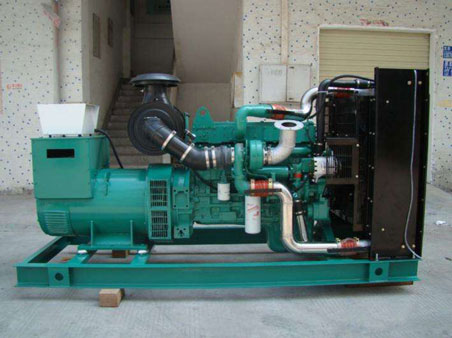 东山1100kw康明斯柴油发电机组图片 东山1100kw康明斯柴油发电机组图片